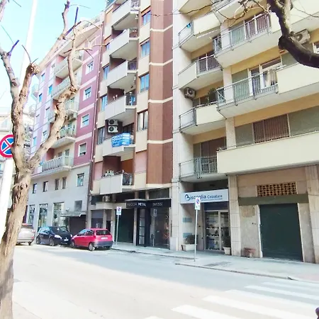 Casa -trani Centro تراني